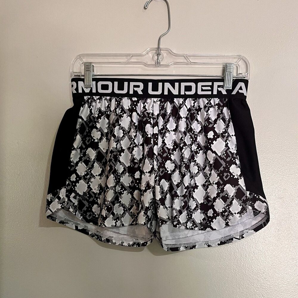 Under Armour Loose Active Shorts Black/white Size Girls YLG/JG/G
